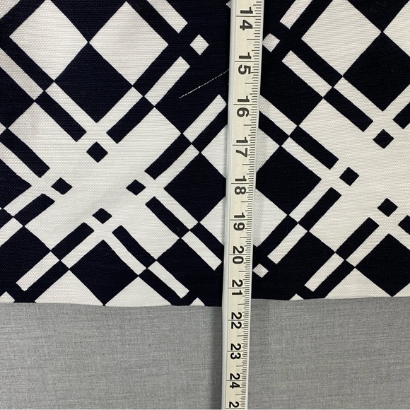 Talbots Pencil Skirt Sz 6 Petite Black and White Geometric Mini - Picture 10 of 11